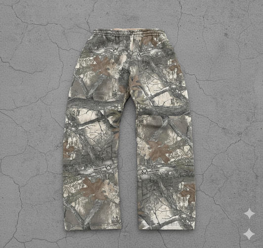 StyIIz - Oversized Camo Sweatpants™ – Fall Streetwear Essential