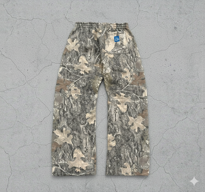 StyIIz - Oversized Camo Sweatpants™ – Fall Streetwear Essential